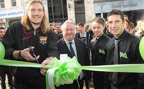 Big Eorl, Vice-Chancellor Professor Bob Cryan, Adam Thompson and Jeff Postlethwaite