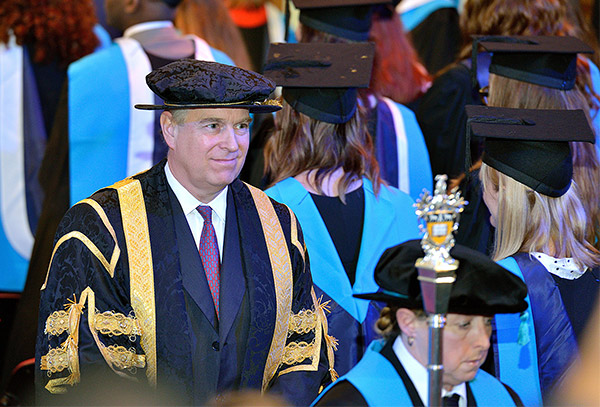 Chancellor opens week of graduation ceremonies