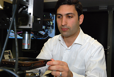 Dr Hussam Muhamedsalih was awarded the Beloe Fellowship from the Worshipful Company of Scientific Instrument Makers for his innovative work on state-of-the-art Wavelength Scanning Interferometer