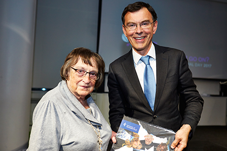 Holocaust survivor Iby Knill with Deputy Vice Chancellor Professor Tim Thornton