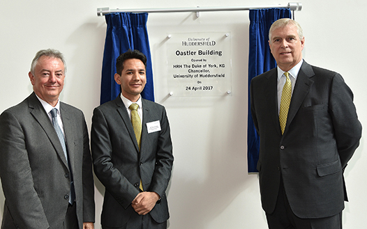 HRH The Duke of York unveils the plaque with the University's Vice-Chancellor, Professor Bob Cryan, and Dilara Changis fro the Student's Union