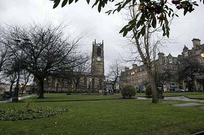 Huddersfield Parish Church inpage